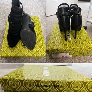 Cute black feels that go with anything! Original box